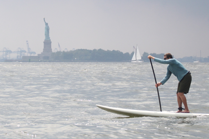 Kevin Horgan circumnavigates Manhattan Island in 24 hours: 07.10.09, for the Downtown Express
